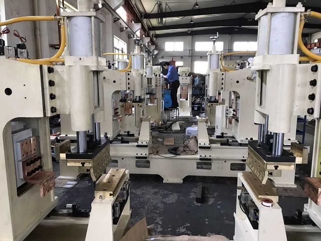 1989786985 1989786985