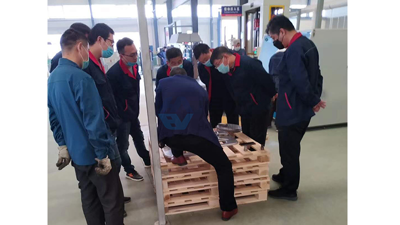 調試聊城魯環中頻點焊機 (3) 調試聊城魯環中頻點焊機 (3)