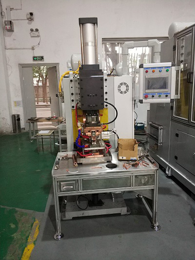 服務(wù)現(xiàn)場(chǎng)2